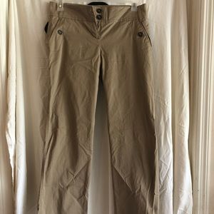 New York & Company khaki pants size 6.